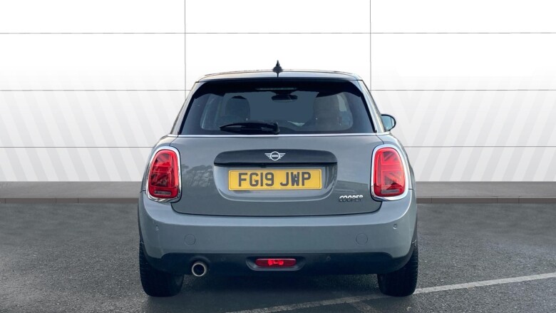 MINI Hatchback 1.5 Cooper Classic II 5dr Petrol Hatchback
